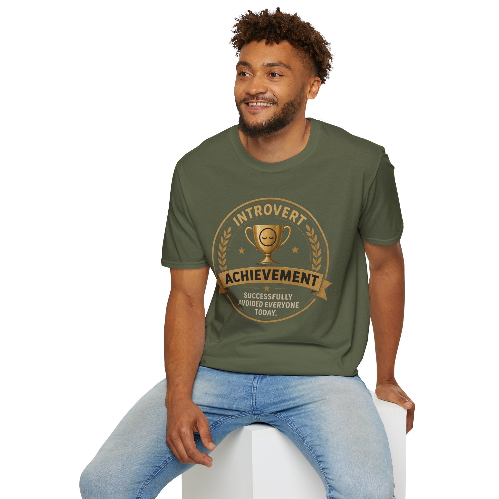 "Introvert Achievement: Successfully Avoided Everyone Today" T-Shirt
