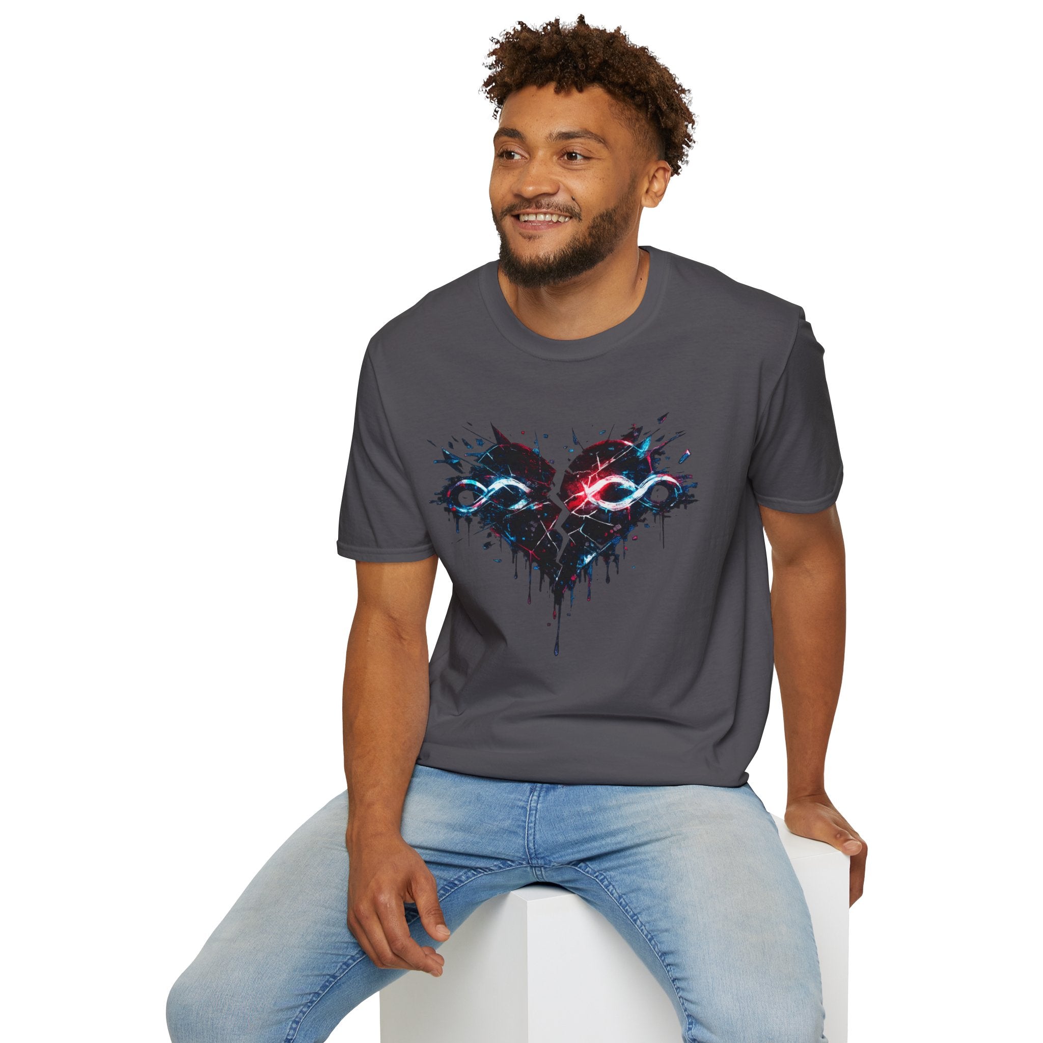 Dripping Infinity Heart Graphic T-Shirt